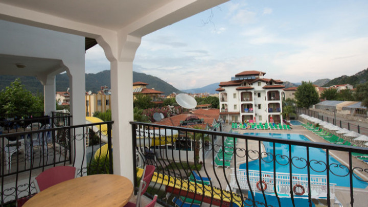 Ekinci Palace Apartments